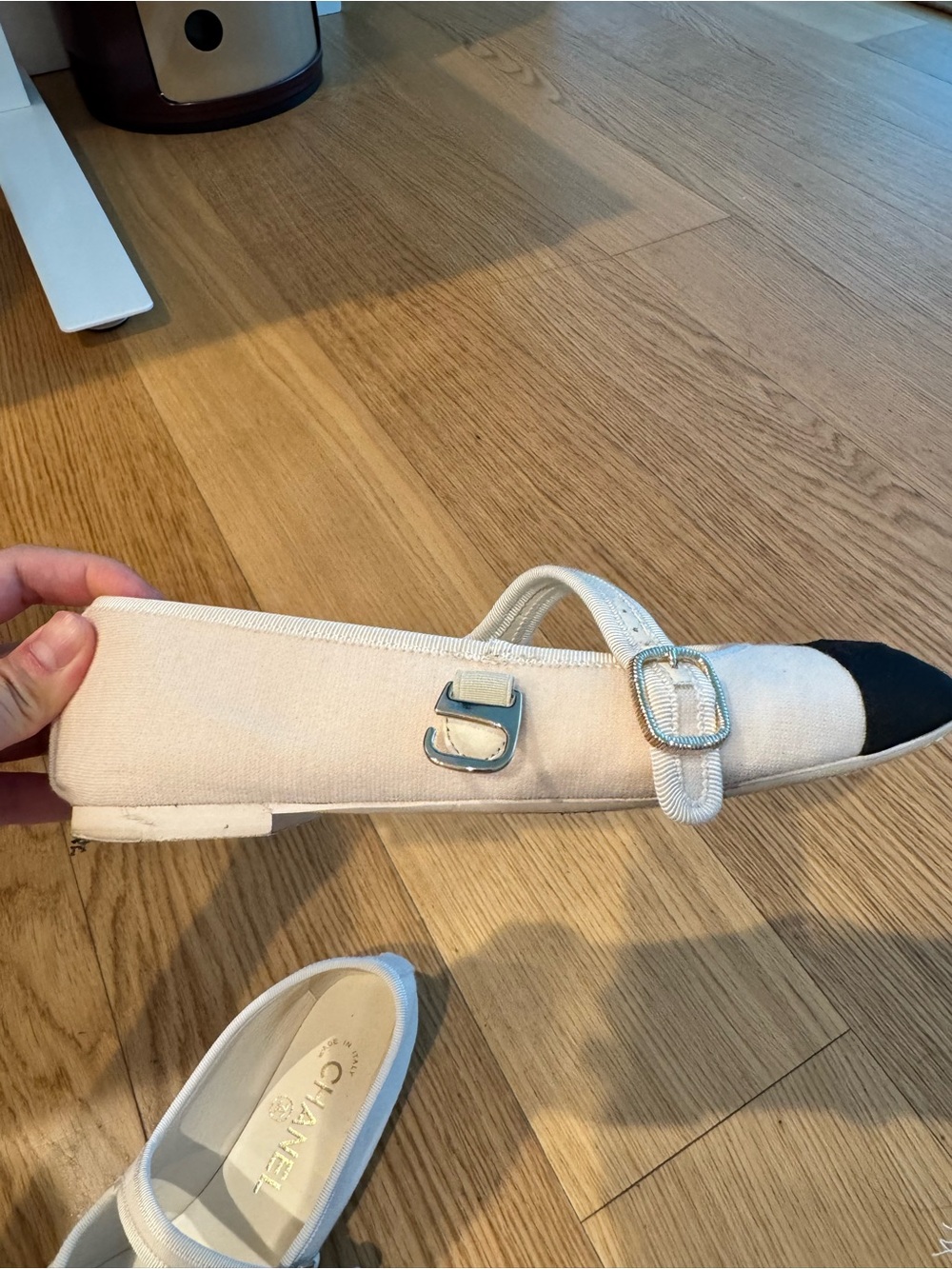 CHANEL Two-Tone Mary Jane Flats - Ivory and Black Cap - Picture 3 of 8